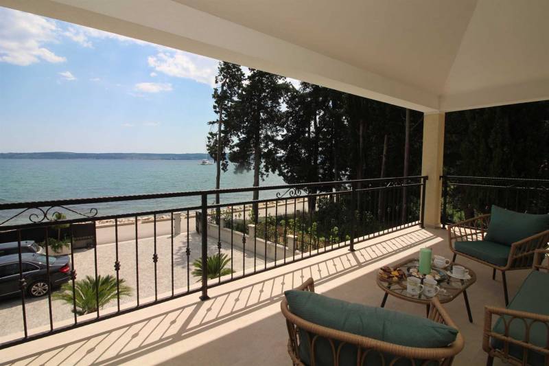 Beachfront Villa Sea Mystery with Pool Split