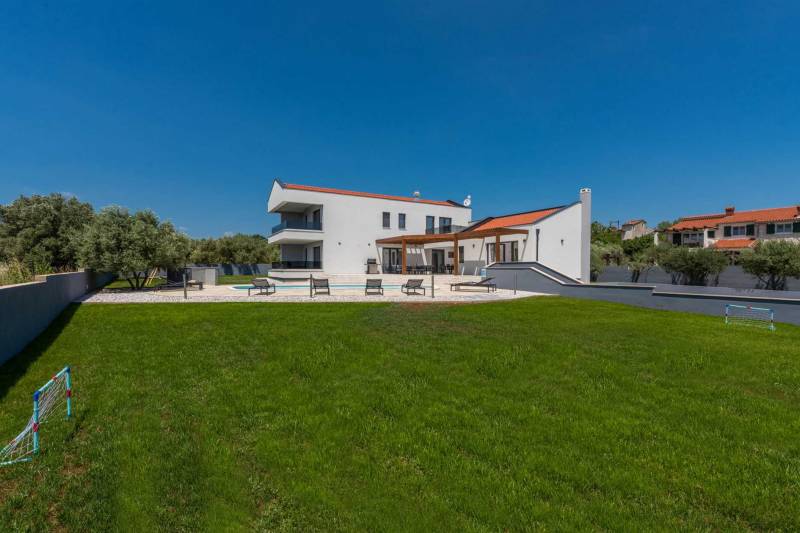 Luxury Villa Immensity with Pool Pula