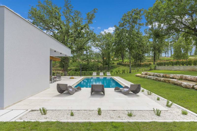 Villa Astera with Heated Pool Pazin