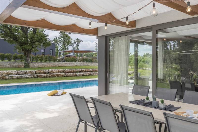 Villa Astera with Heated Pool Pazin