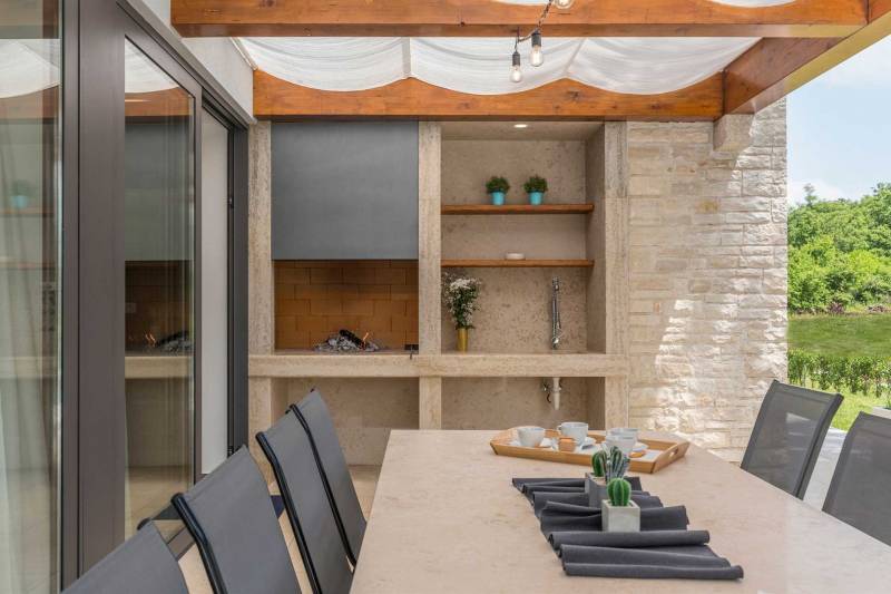 Villa Astera with Heated Pool Pazin