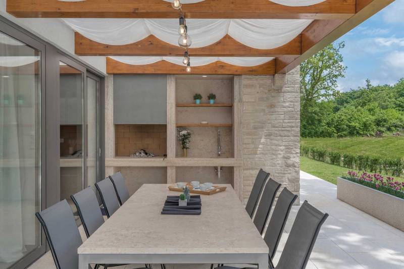 Villa Astera with Heated Pool Pazin