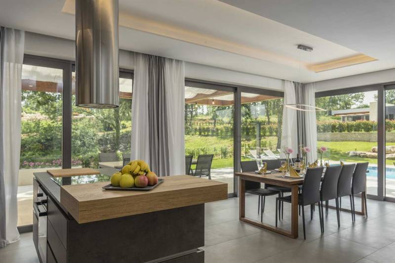 Villa Astera with Heated Pool Pazin