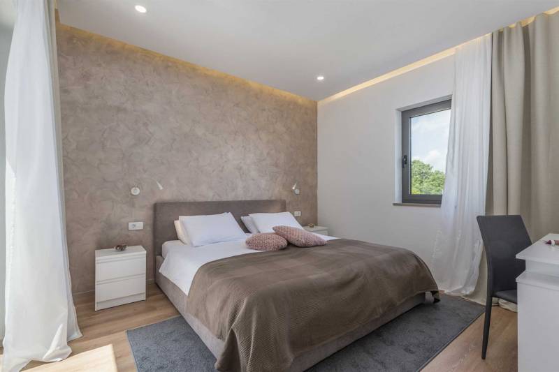 Villa Astera with Heated Pool Pazin