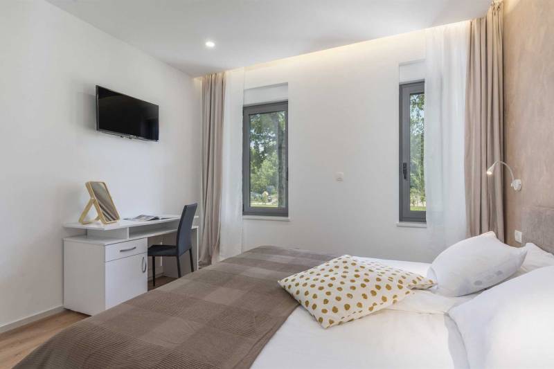 Villa Astera with Heated Pool Pazin