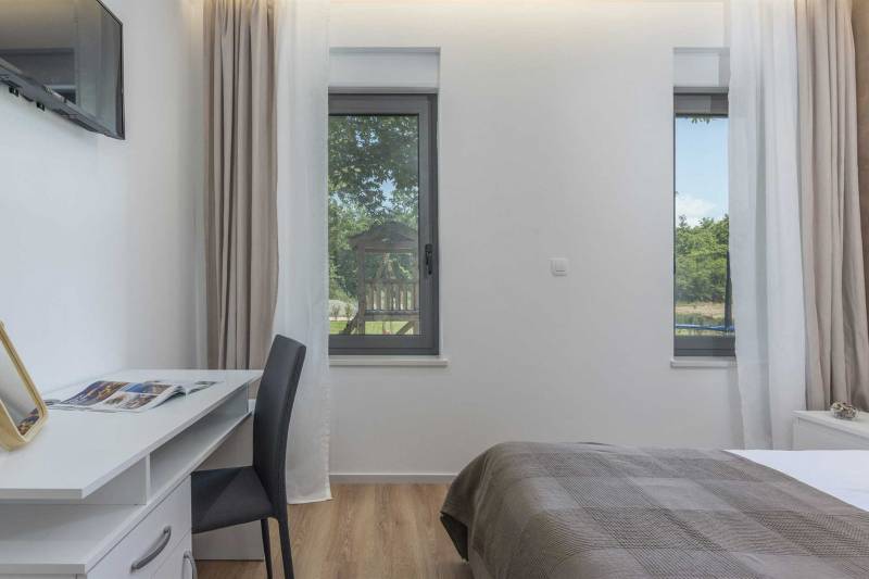 Villa Astera with Heated Pool Pazin
