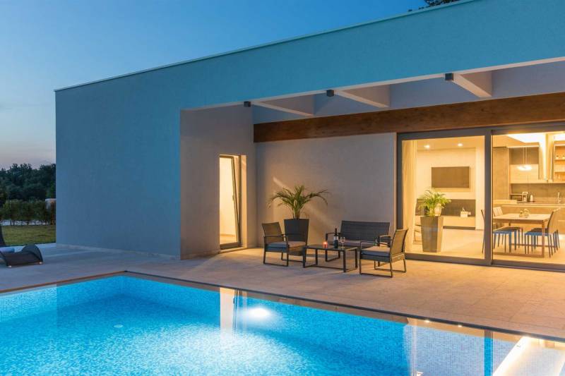 Villa Astera with Heated Pool Pazin