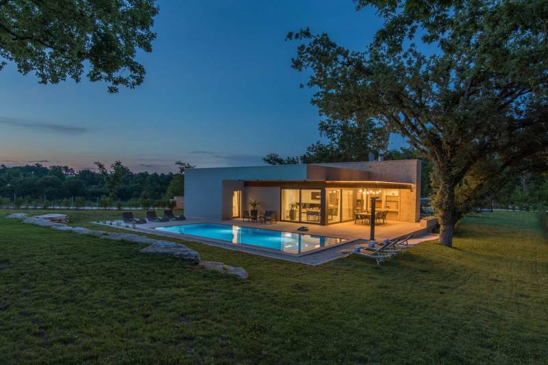 Villa Astera with Heated Pool Pazin
