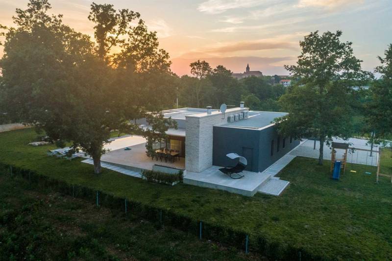 Villa Astera with Heated Pool Pazin