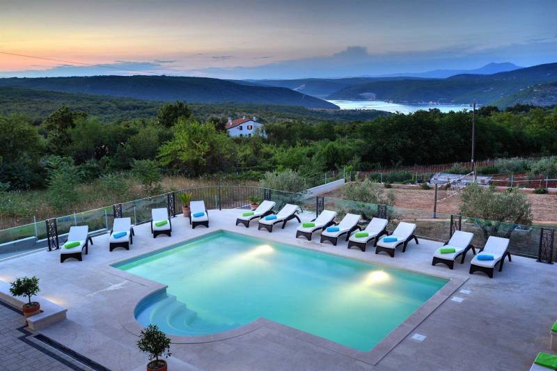 Villa Luce del Sole mit Pool Pula