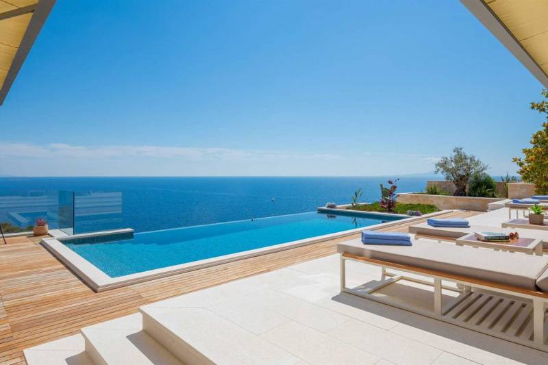 Luxury Villa Pharia Grande with Pool