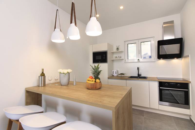 Villa Daylight with Pool Makarska