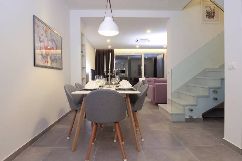 Villa Daylight with Pool Makarska