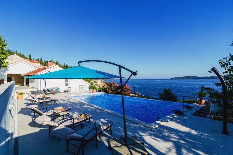 Villa Happy Daze with Infinity Pool Dubrovnik