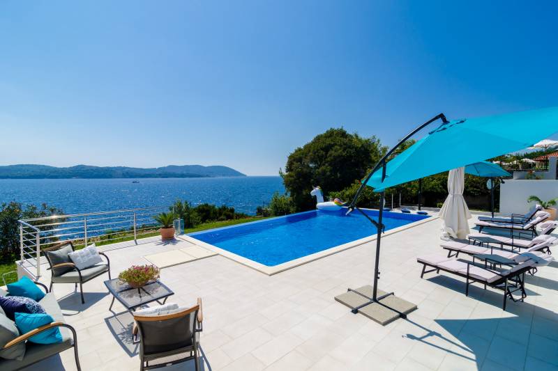 Villa Happy Daze with Infinity Pool Dubrovnik