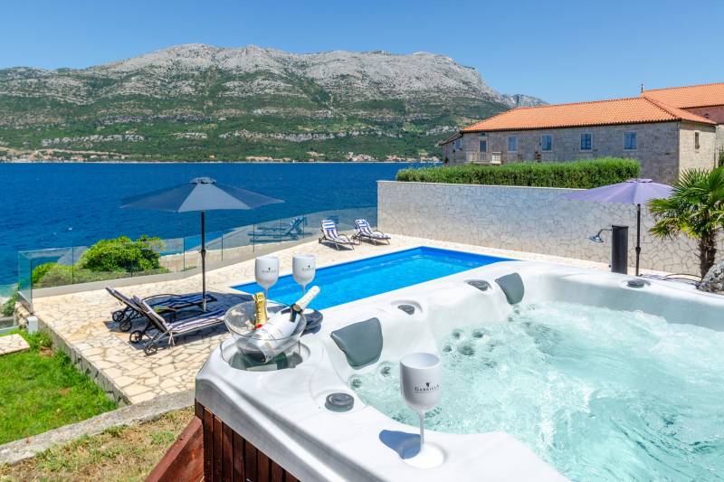 Strandvilla Gabriela med Basseng Korčula