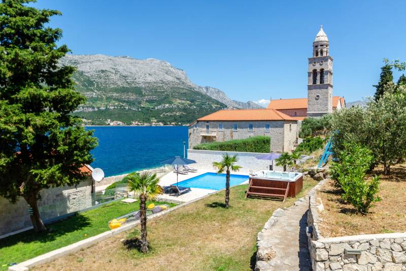 Strandvilla Gabriela med Basseng Korčula