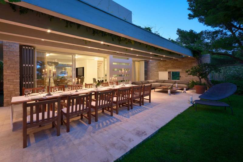 Villa White Palace of Golden Cape mit Pool Brač