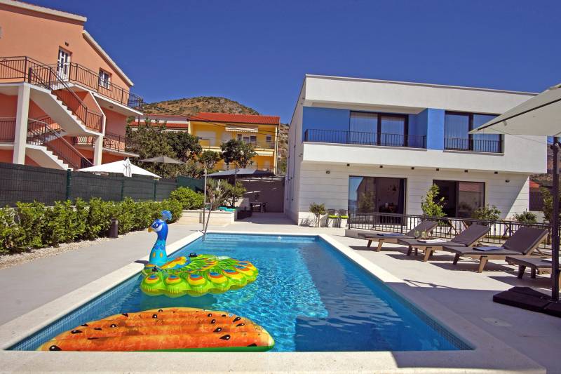 Villa Lady Blue mit beheiztem Pool Trogir