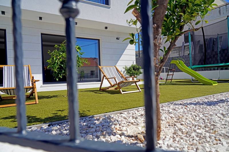 Villa Lady Blue mit beheiztem Pool Trogir