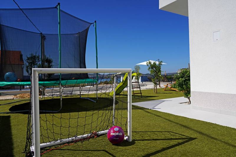 Villa Lady Blue mit beheiztem Pool Trogir