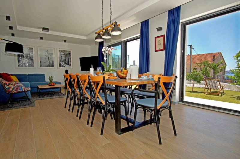 Villa Lady Blue mit beheiztem Pool Trogir