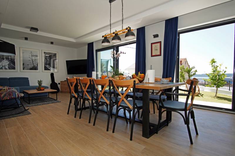 Villa Lady Blue mit beheiztem Pool Trogir