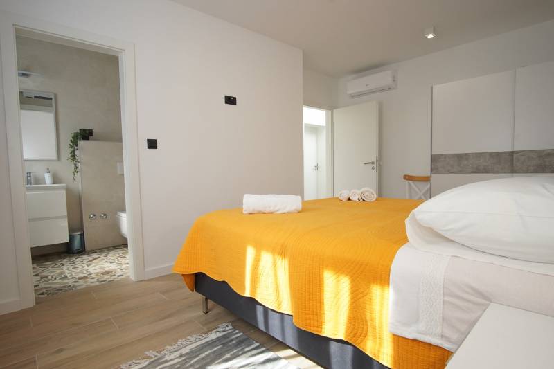 Villa Lady Blue mit beheiztem Pool Trogir