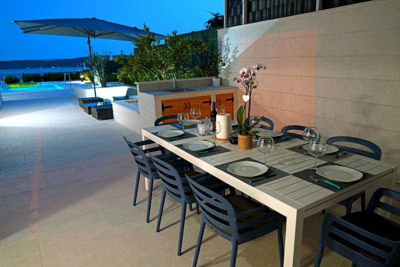 Villa Lady Blue mit beheiztem Pool Trogir