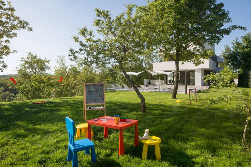 Luxury Villa Triumph with Pool Pazin