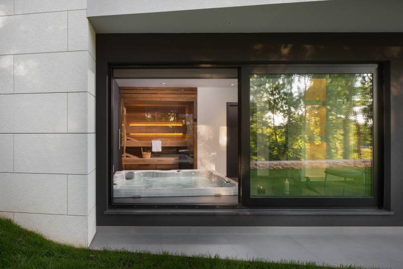 Luxury Villa Triumph with Pool Pazin