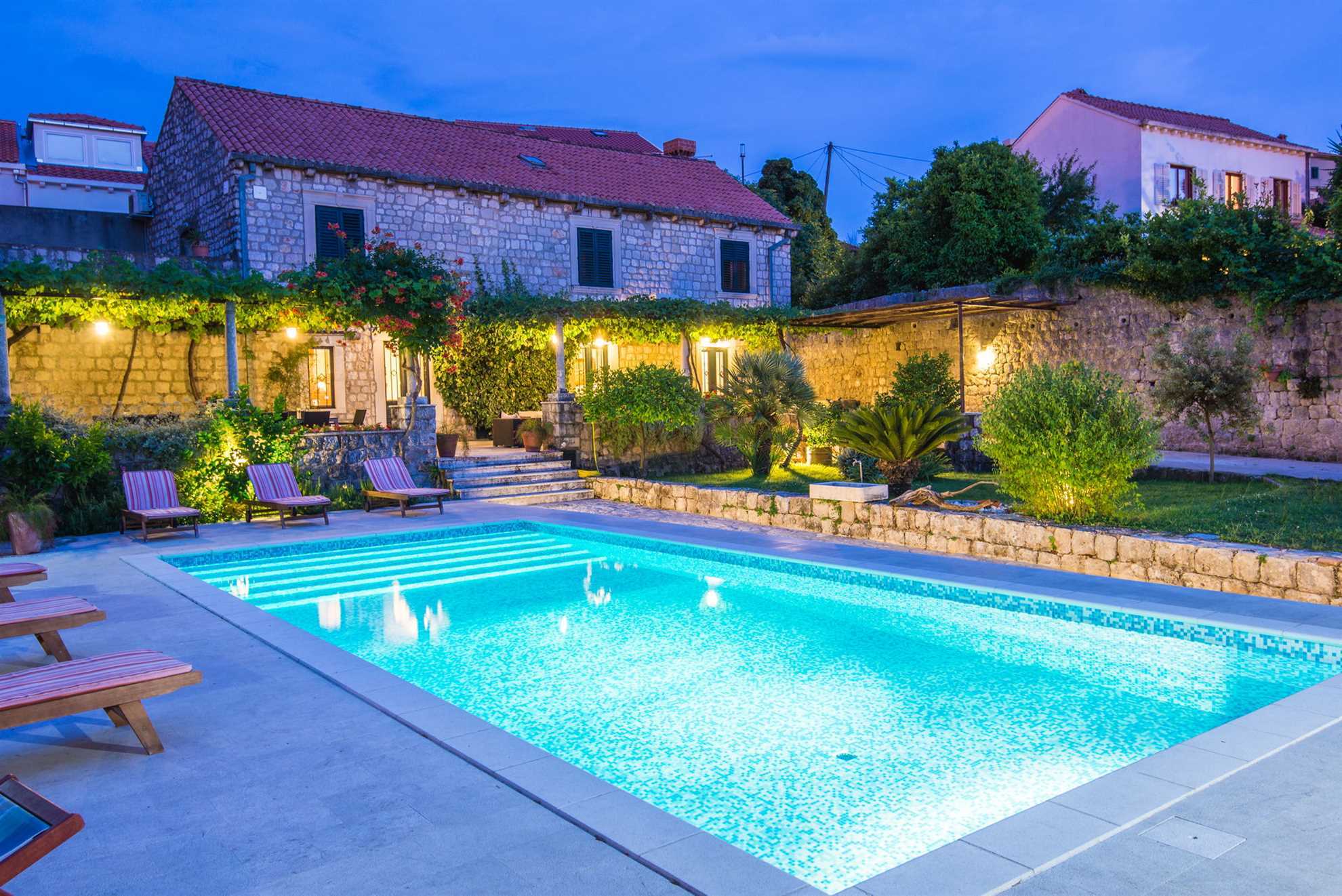 Villa Green Acres with Swimming Pool