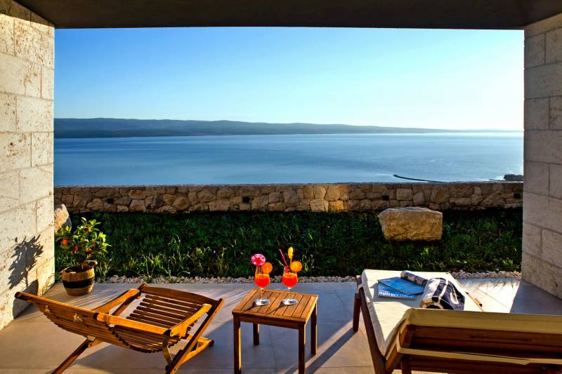 Luxury Villa Diorama with Pool Omiš