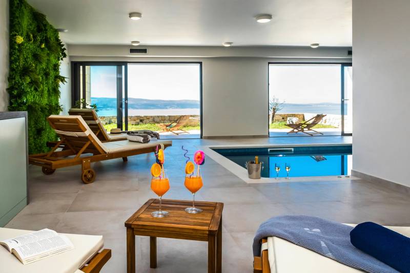 Luxury Villa Diorama with Pool Omiš