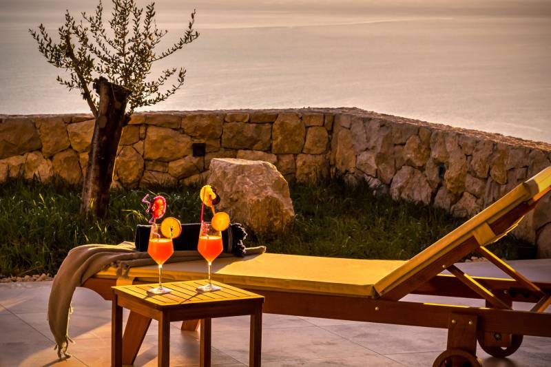 Luxury Villa Diorama with Pool Omiš