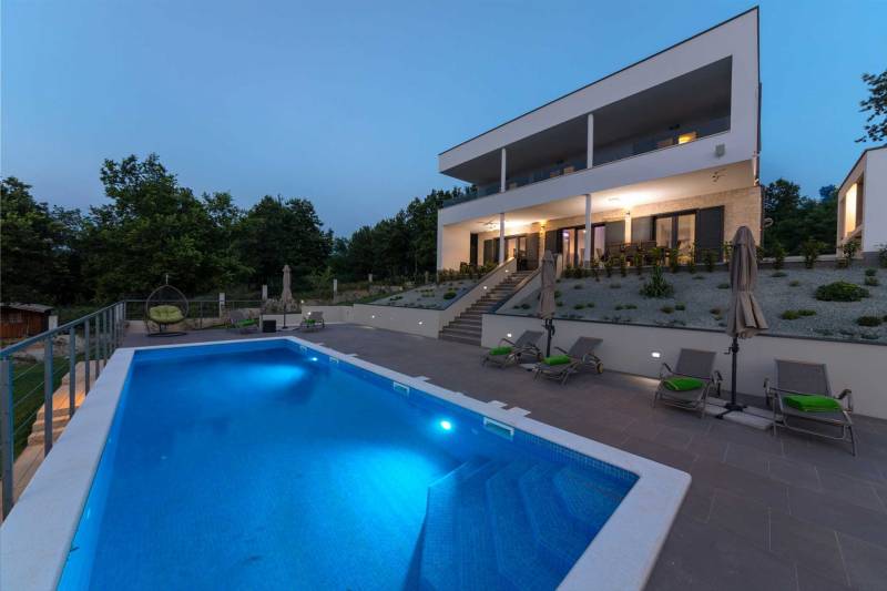 Luxury Villa Bellatrix with Pool