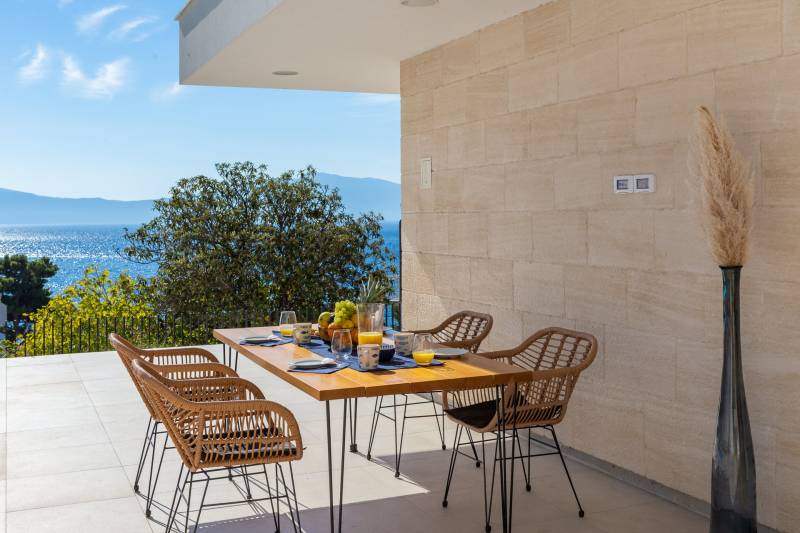 Villa Sun Kissed with Pool Makarska
