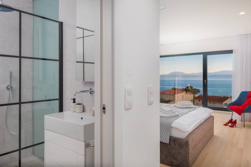 Villa Sun Kissed with Pool Makarska