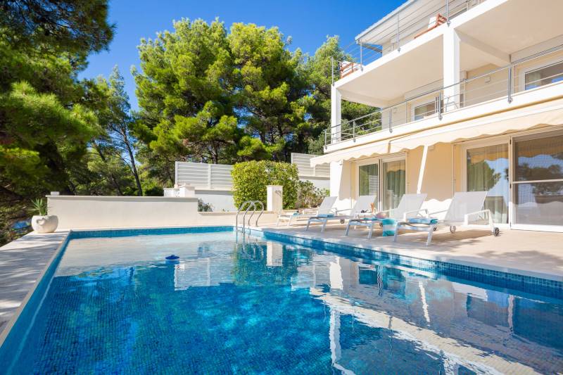 Strandvilla Allegria mit Pool Primošten