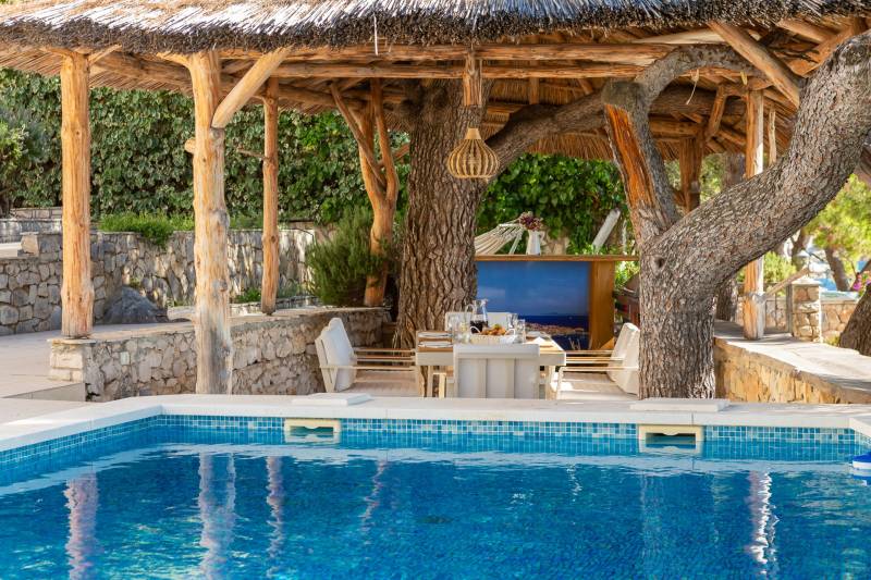 Strandvilla Allegria mit Pool Primošten