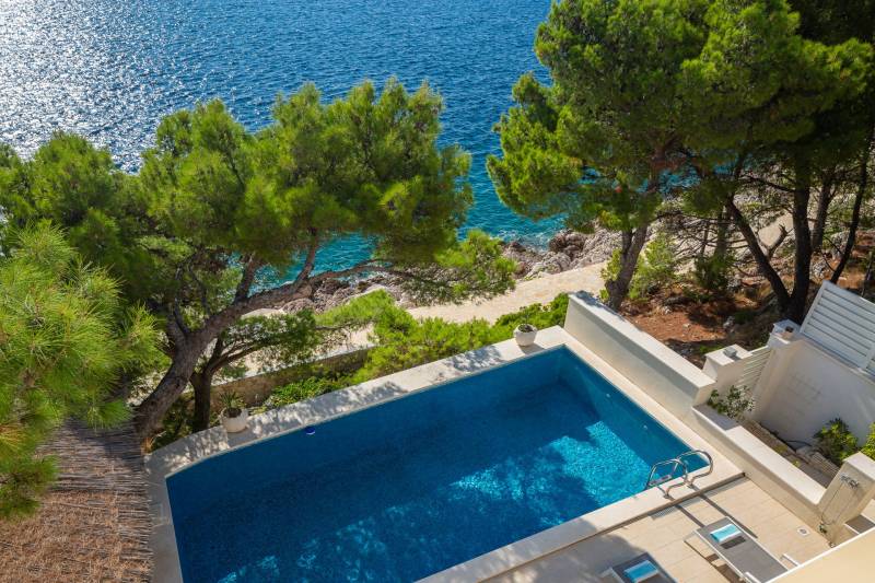 Strandvilla Allegria mit Pool Primošten