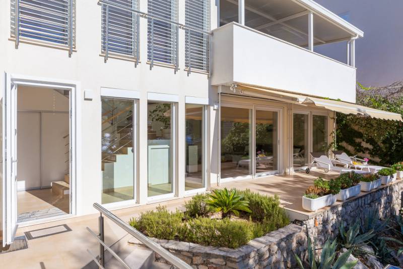Strandvilla Allegria mit Pool Primošten