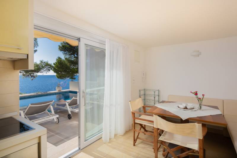 Strandvilla Allegria mit Pool Primošten