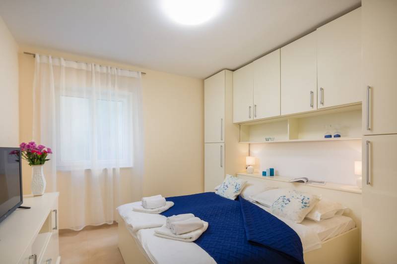 Strandvilla Allegria mit Pool Primošten