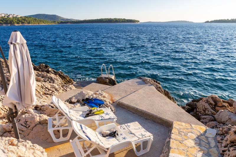 Strandvilla Allegria mit Pool Primošten