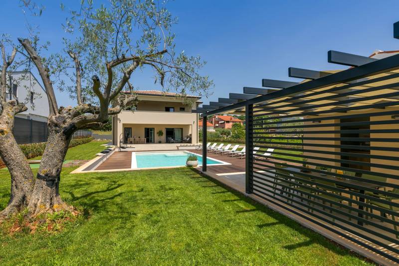 Villa Charm med Basseng Poreč