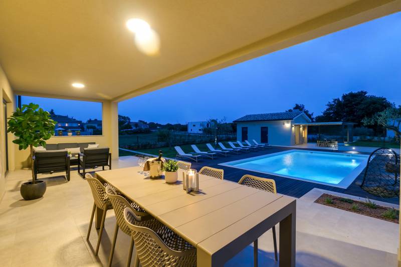 Villa Charm med Basseng Poreč
