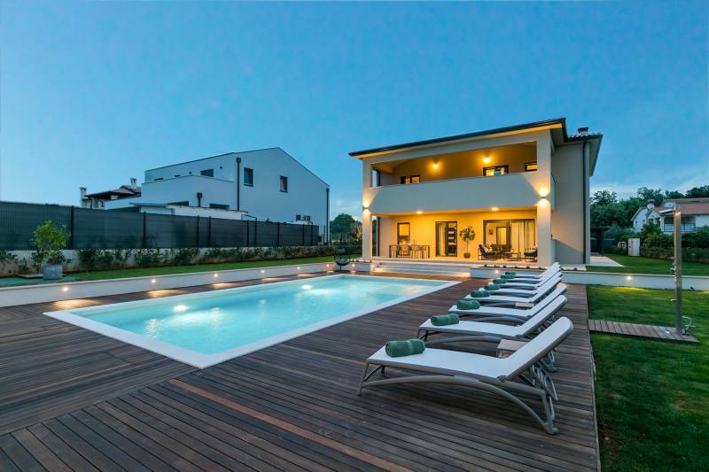 Villa Charm med Basseng Poreč