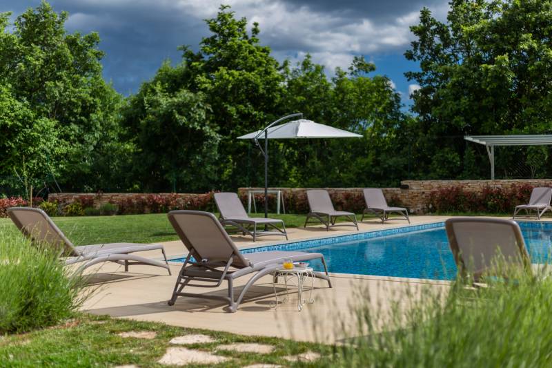 Villa Lirica with Pool Pula