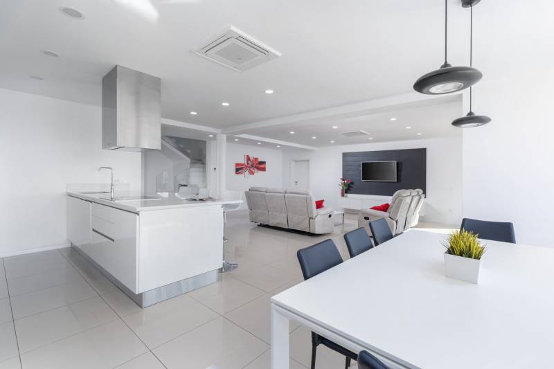 Luxury Villa Glam with Heated Pool Pazin